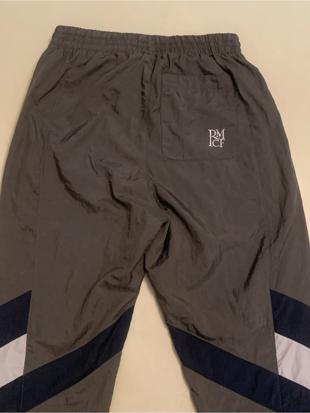 adidas Men’s Real Madrid Originals Dark Gray Track Pants, Size Small (Unisex) - Picture 5 of 11